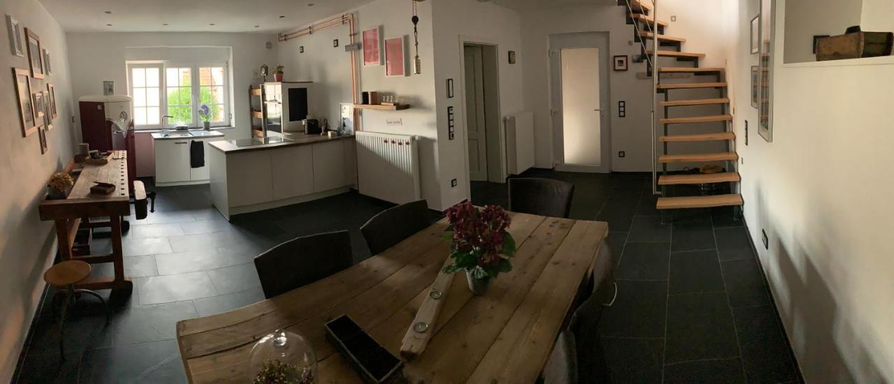 Apartment Hier Steckt Liebe Drin ! Dormagen
